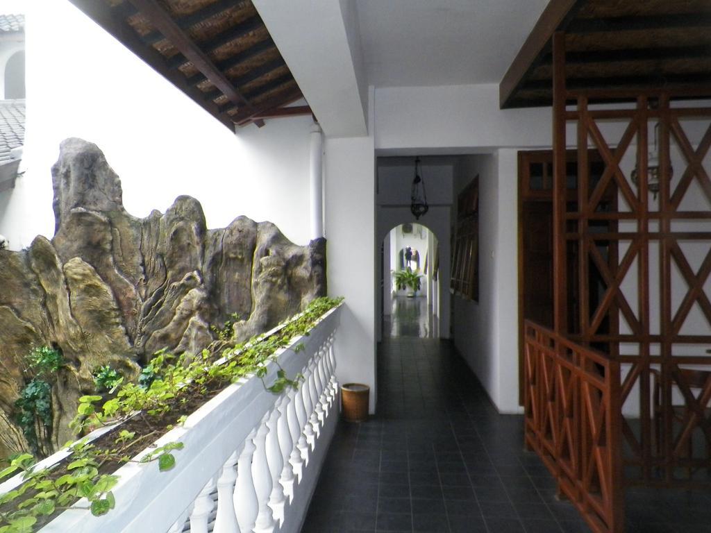 Bladok Hotel & Restaurant Yogyakarta Esterno foto
