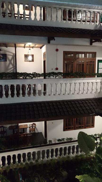 Bladok Hotel & Restaurant Yogyakarta Esterno foto